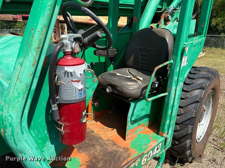 image for item DY0893 2006 Skytrak 6042 telehandler