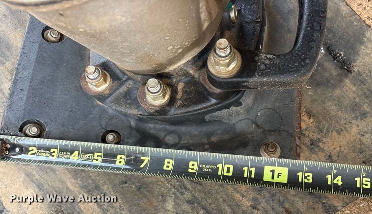 image for item DY0901 Husqvarna LT6005 plate compactor