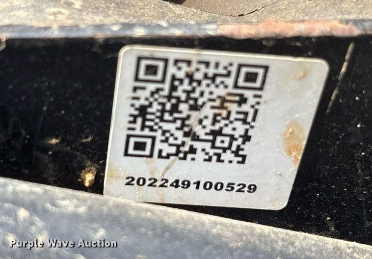 image for item DY0902 Husqvarna LT6005 plate compactor