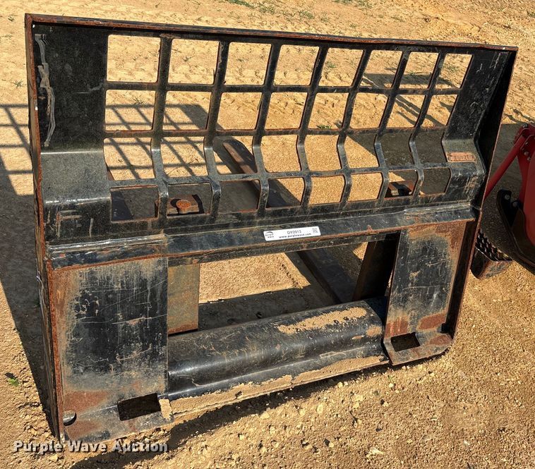 image for item DY0913 Caterpillar skid steer forks