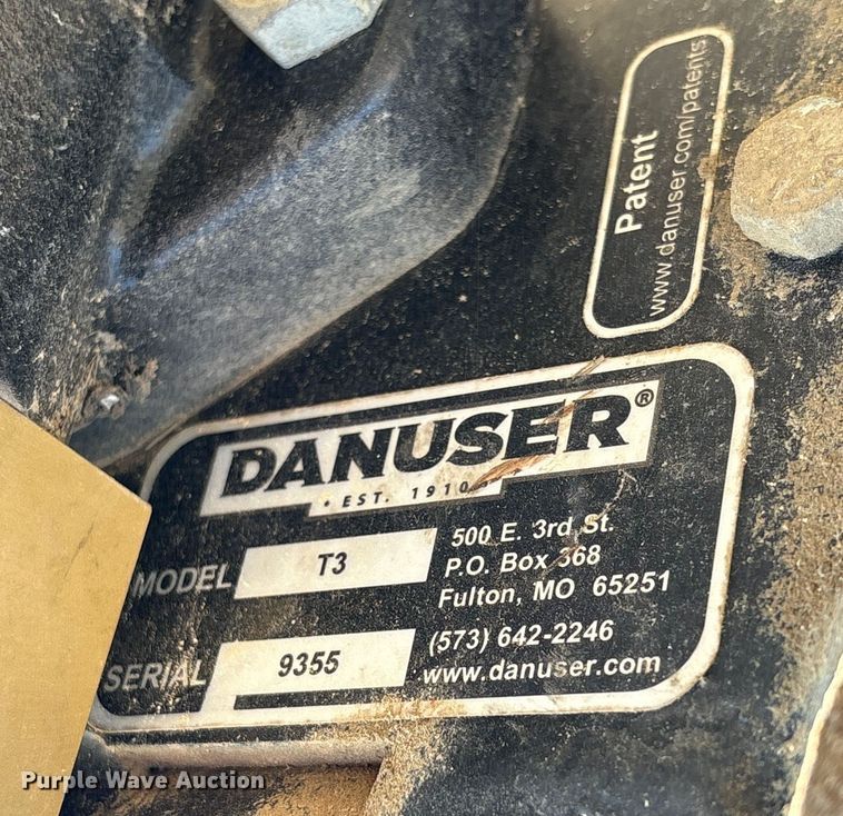 image for item DY0917 Danuser T3 skid steer post driver