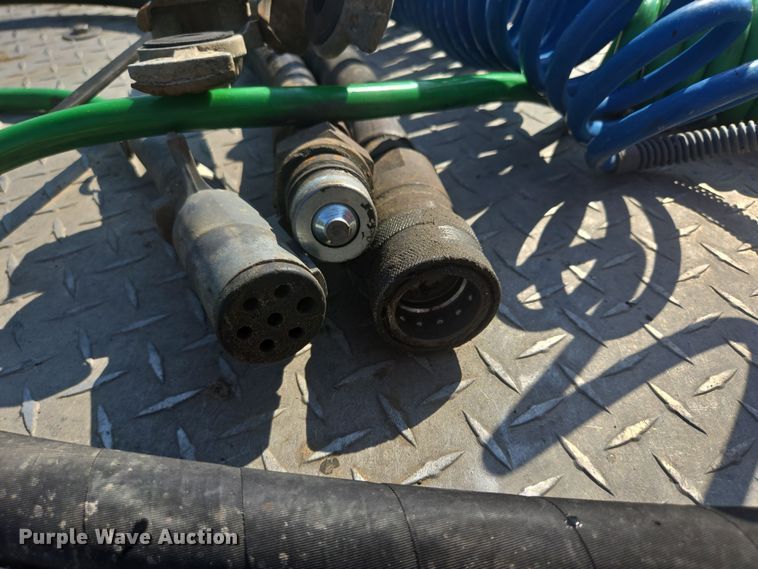 image for item DY1098 2010 Western Star 4900XL semi truck