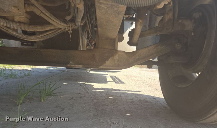 image for item DY1098 2010 Western Star 4900XL semi truck