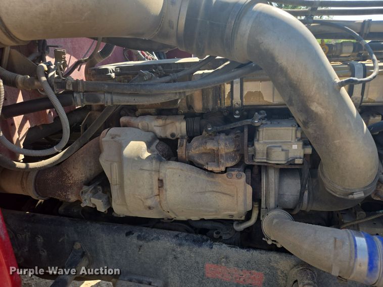 image for item DY1098 2010 Western Star 4900XL semi truck