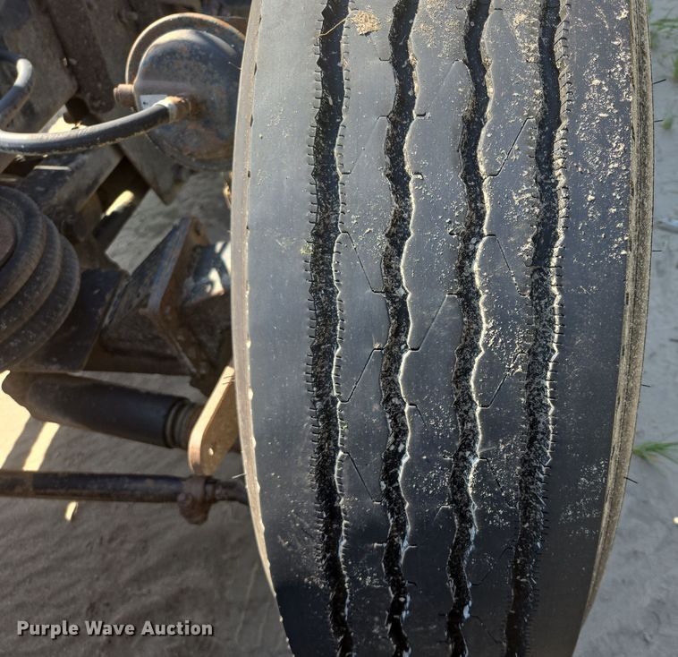 image for item DY1098 2010 Western Star 4900XL semi truck