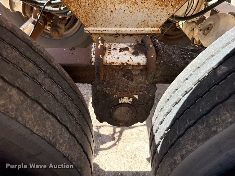 image for item DZ8534 1999 Ranch Manufacturing Co. bottom dump trailer