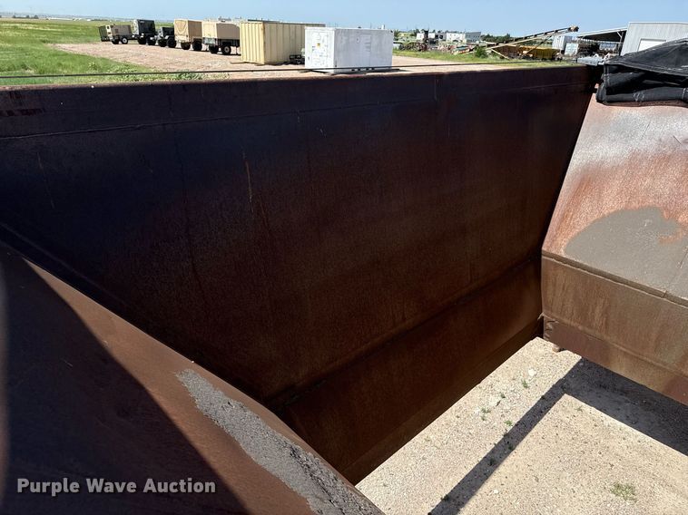 image for item DZ8534 1999 Ranch Manufacturing Co. bottom dump trailer