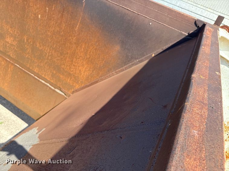 image for item DZ8534 1999 Ranch Manufacturing Co. bottom dump trailer