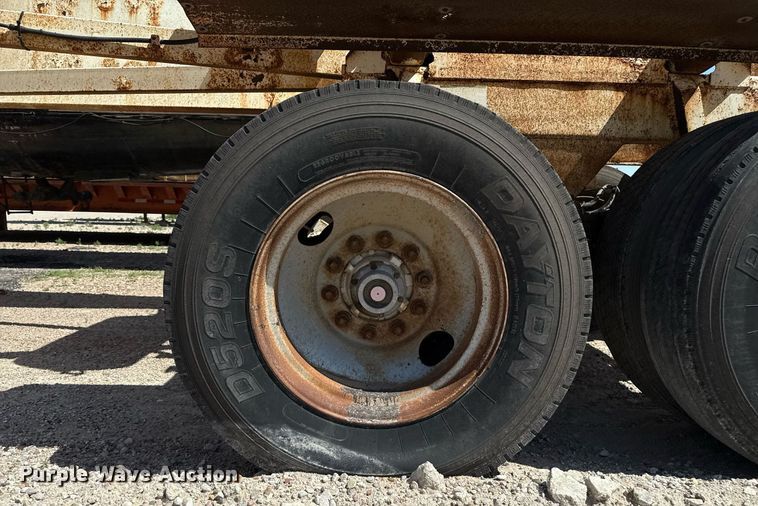 image for item DZ8534 1999 Ranch Manufacturing Co. bottom dump trailer