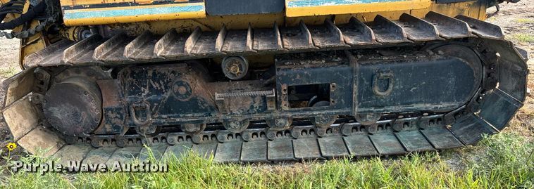 image for item DZ8738 1997 Vermeer Flex track 114 vibratory cable plow