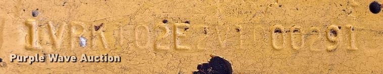 image for item DZ8738 1997 Vermeer Flex track 114 vibratory cable plow