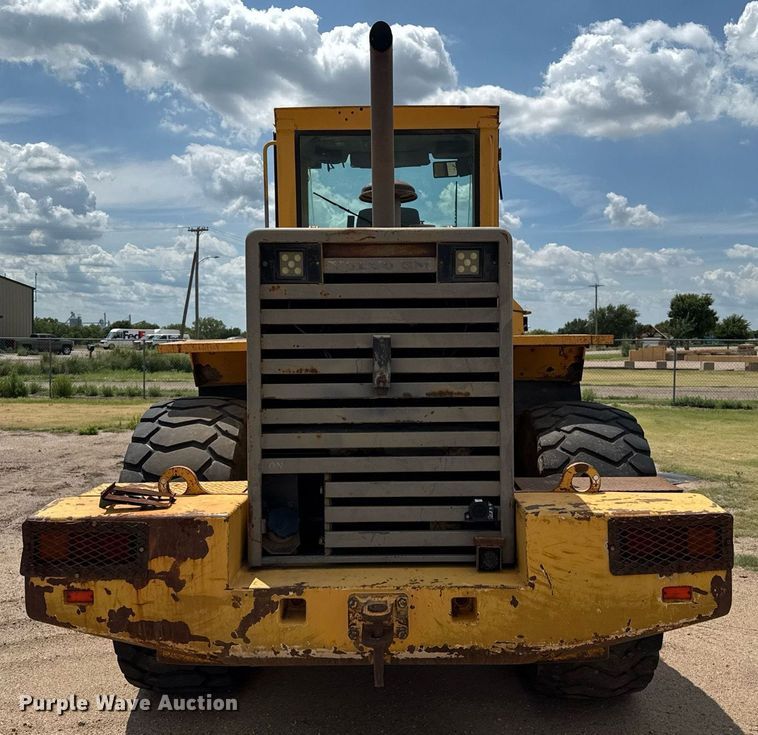 image for item DZ8758 1996 Volvo L120C wheel loader