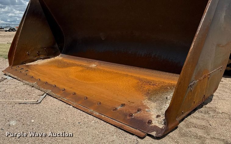 image for item DZ8758 1996 Volvo L120C wheel loader