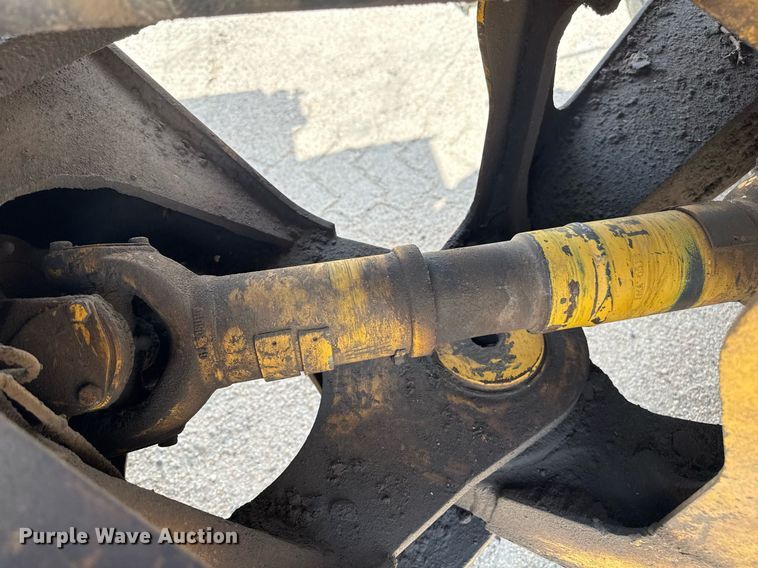 image for item DZ8758 1996 Volvo L120C wheel loader