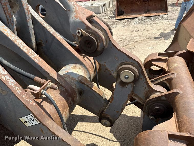 image for item DZ8758 1996 Volvo L120C wheel loader