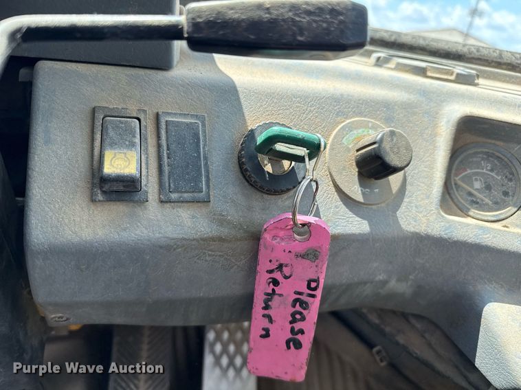 image for item DZ8758 1996 Volvo L120C wheel loader