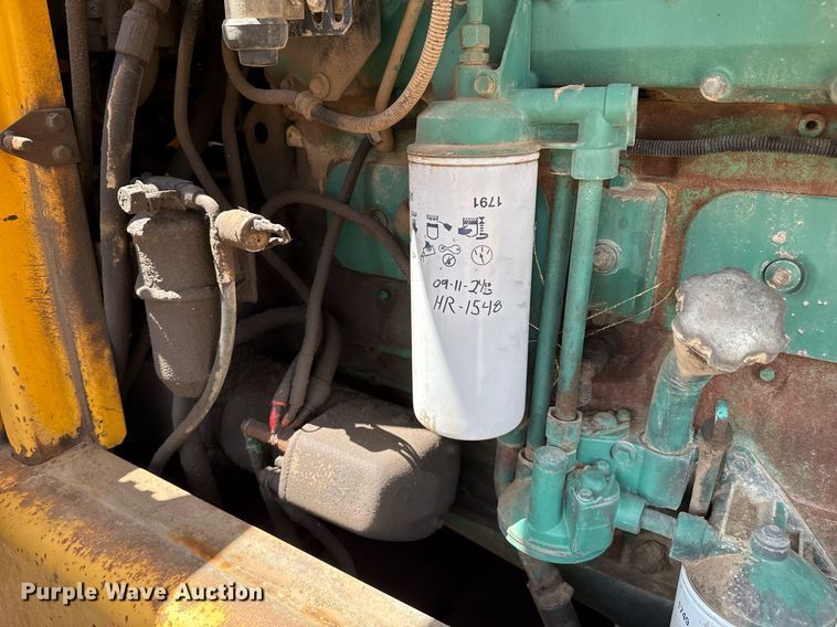 image for item DZ8758 1996 Volvo L120C wheel loader