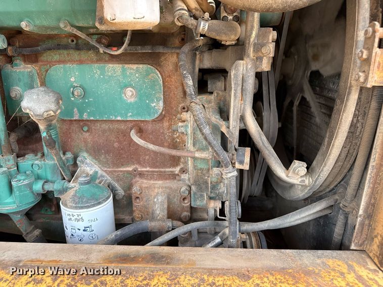 image for item DZ8758 1996 Volvo L120C wheel loader