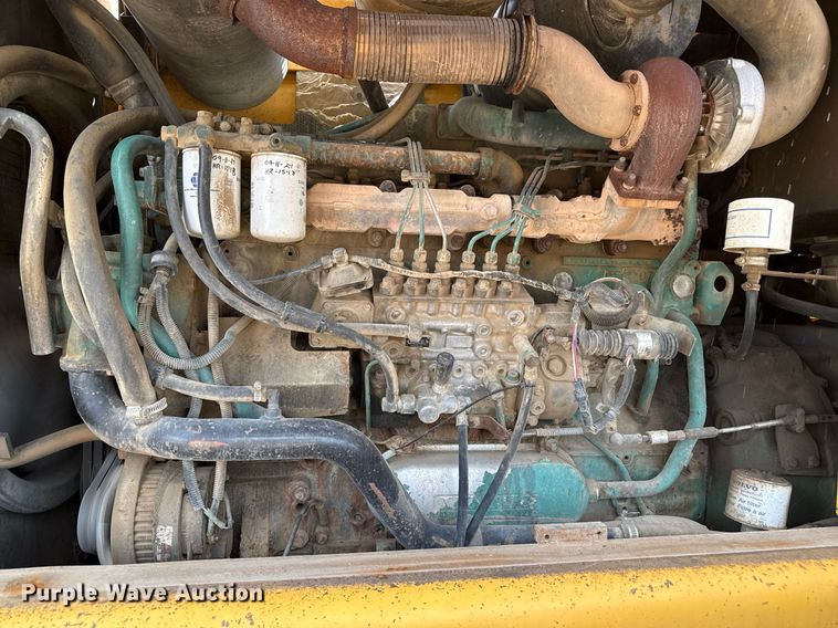 image for item DZ8758 1996 Volvo L120C wheel loader