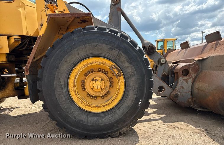 image for item DZ8758 1996 Volvo L120C wheel loader