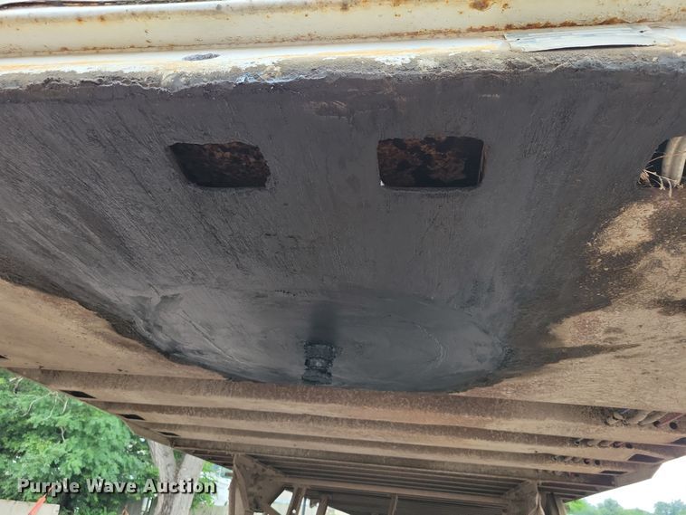 image for item EA2471 1995 Trailmobile C1JA-1RAL dry van trailer