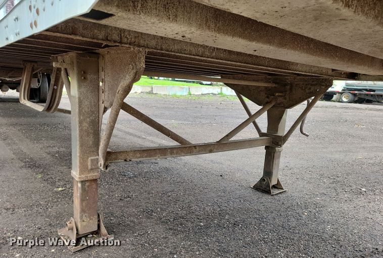 image for item EA2471 1995 Trailmobile C1JA-1RAL dry van trailer