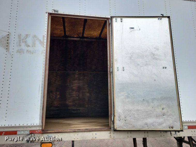 image for item EA2471 1995 Trailmobile C1JA-1RAL dry van trailer