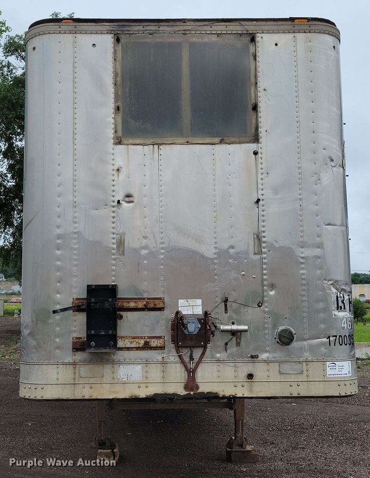 image for item EA2472 1977 Fruehauf FB8-F2-42-CST dry van trailer