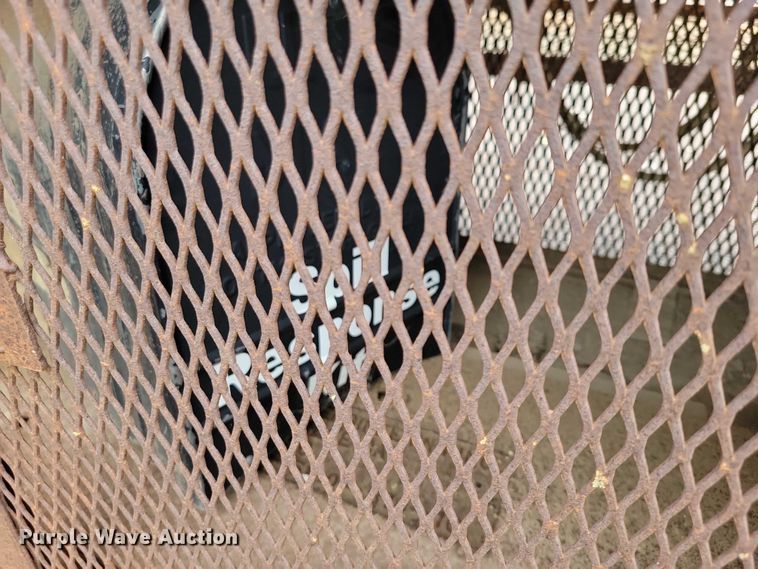 image for item EA2472 1977 Fruehauf FB8-F2-42-CST dry van trailer