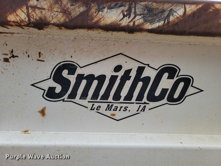 image for item EA2473 2003 SmithCo side dump trailer