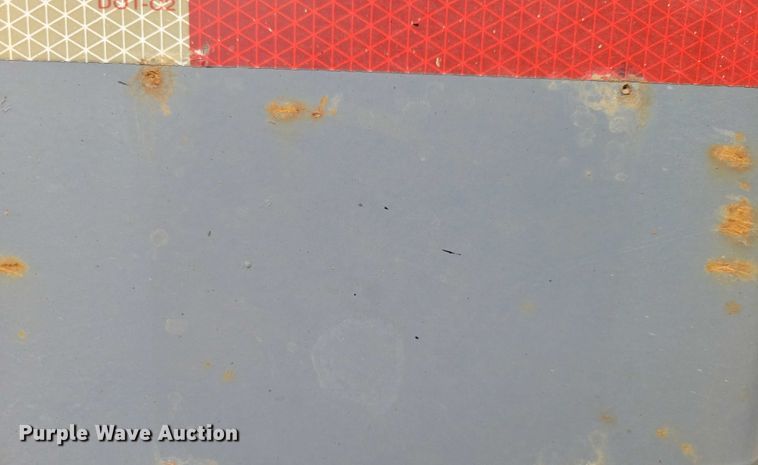 image for item EA2473 2003 SmithCo side dump trailer