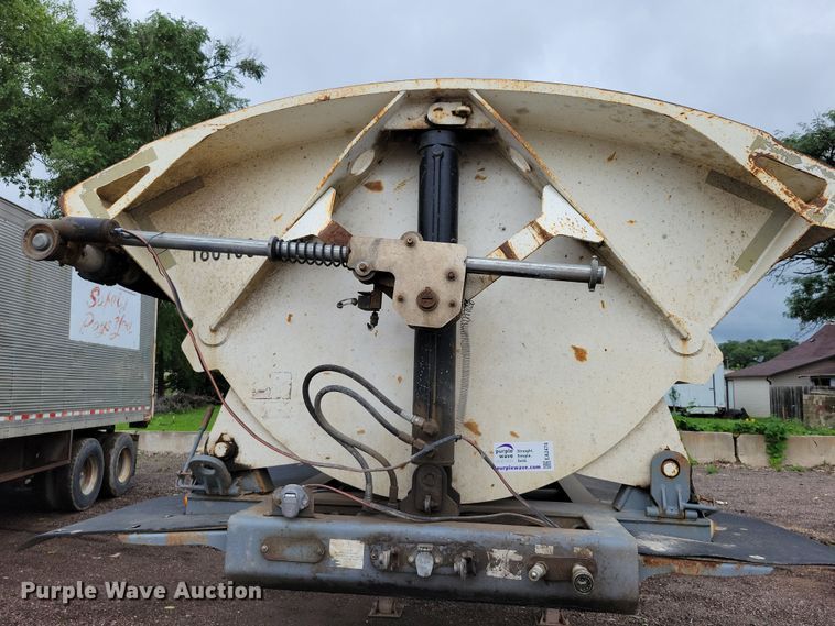 image for item EA2474 2003 SmithCo side dump trailer