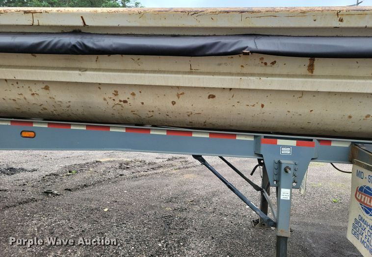 image for item EA2474 2003 SmithCo side dump trailer