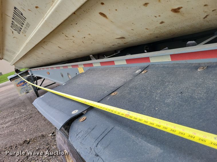 image for item EA2474 2003 SmithCo side dump trailer