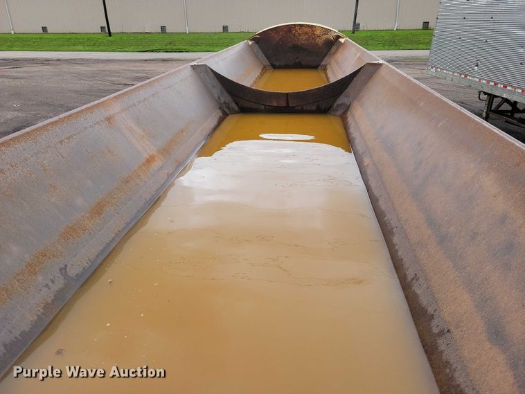 image for item EA2474 2003 SmithCo side dump trailer