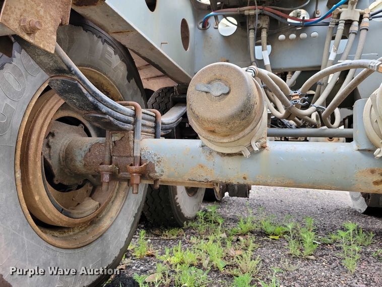 image for item EA2474 2003 SmithCo side dump trailer