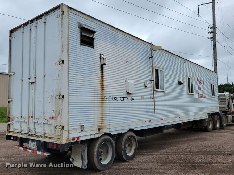 image for item EA2477 1984 Dorsey dry van office trailer