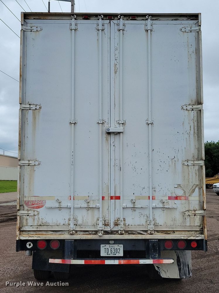 image for item EA2477 1984 Dorsey dry van office trailer