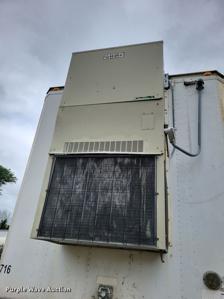 image for item EA2477 1984 Dorsey dry van office trailer