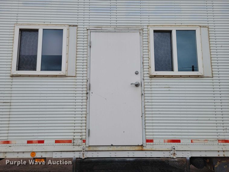 image for item EA2477 1984 Dorsey dry van office trailer
