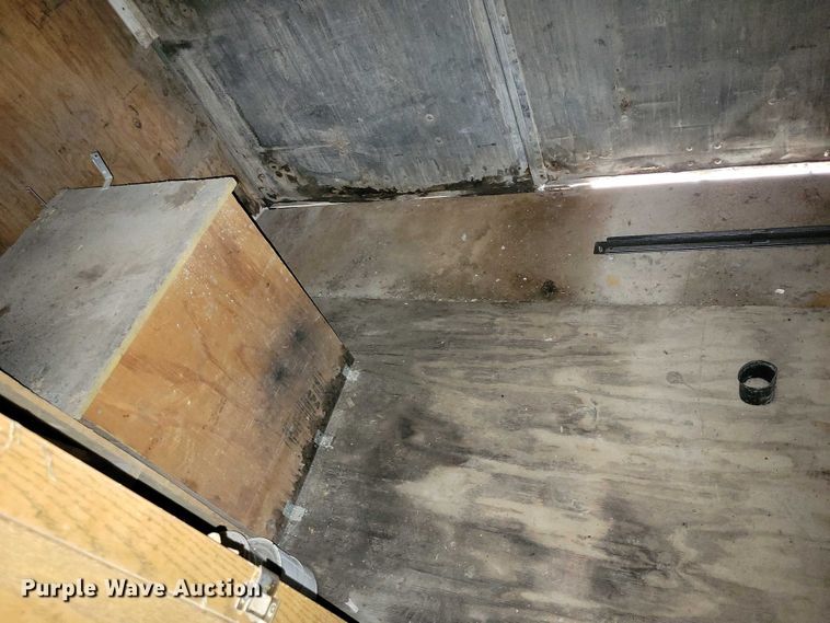 image for item EA2477 1984 Dorsey dry van office trailer