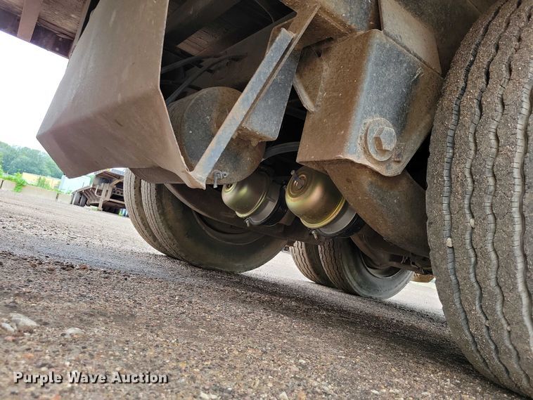 image for item EA2477 1984 Dorsey dry van office trailer