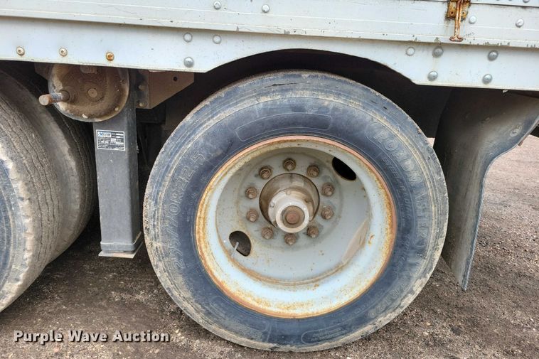 image for item EA2477 1984 Dorsey dry van office trailer