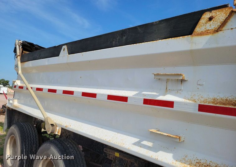 image for item EA2478 2008 SturdyWeld DS36SA-H43 end dump pup trailer