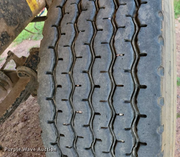 image for item EA2478 2008 SturdyWeld DS36SA-H43 end dump pup trailer