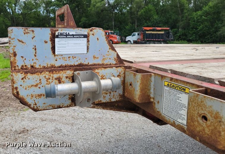 image for item EA2482 2001 Jet drop deck equipment trailer