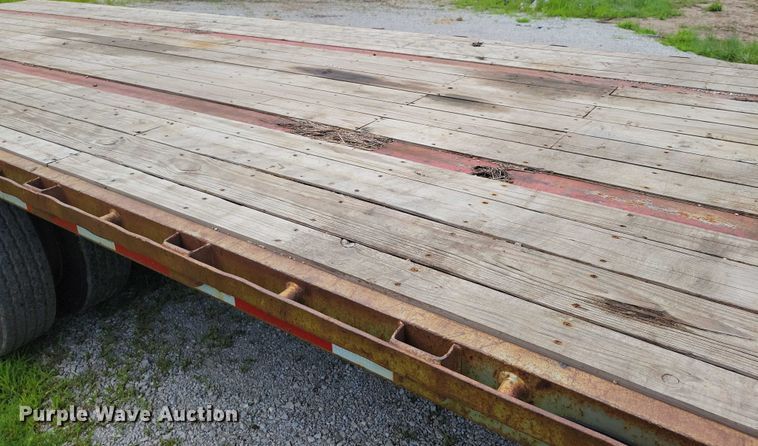 image for item EA2482 2001 Jet drop deck equipment trailer