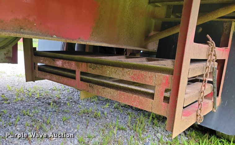 image for item EA2482 2001 Jet drop deck equipment trailer