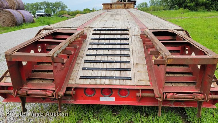 image for item EA2482 2001 Jet drop deck equipment trailer