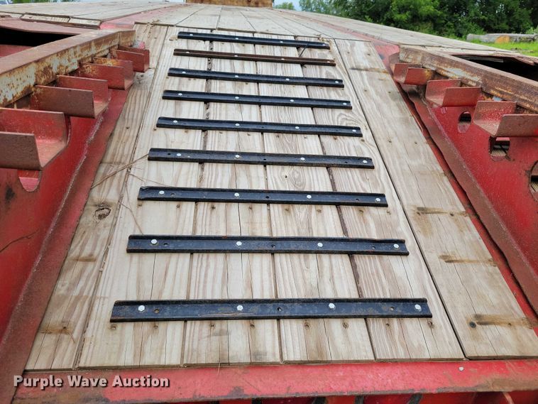 image for item EA2482 2001 Jet drop deck equipment trailer